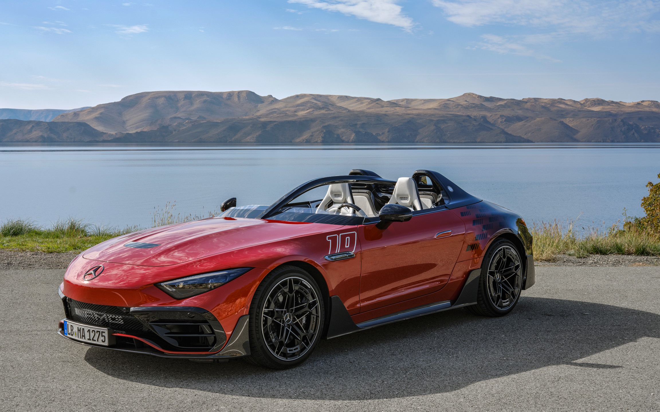 2025_amg-PureSpeed_r232_1