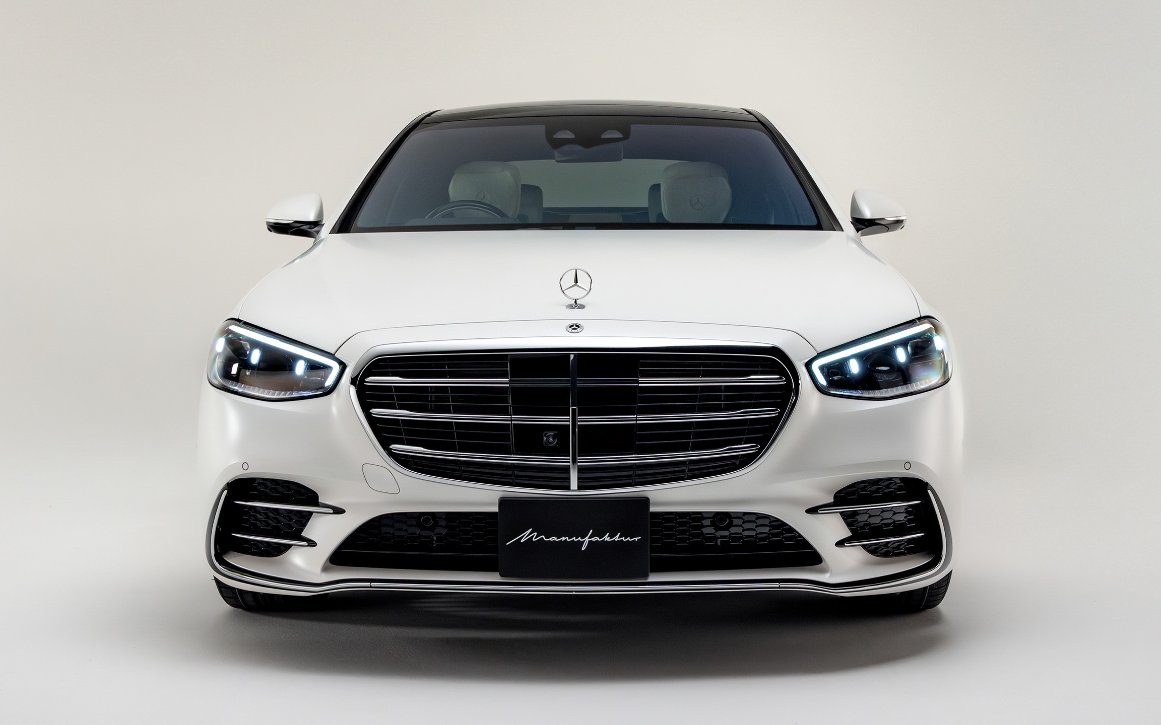 2025_w223_s-class_09